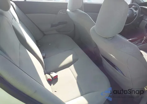 2012 Honda Civic Lx z USA, uszkodzony, nr VIN 2HGFB2F56CH561016